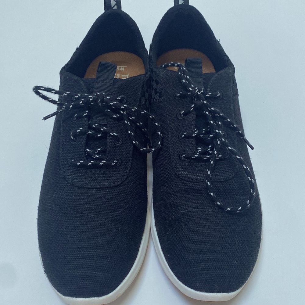 Tom’s Cabrillo Sneakers